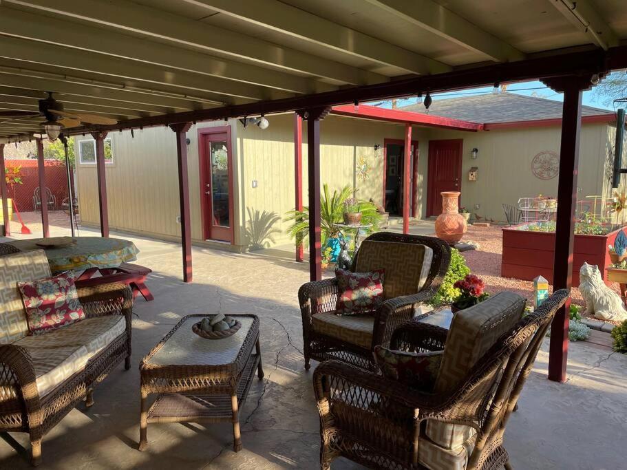 Encanto Cactus Flower Casita Phoenix Exterior photo